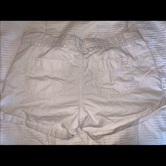 Levi’s Shorts - Picture 2 of 3